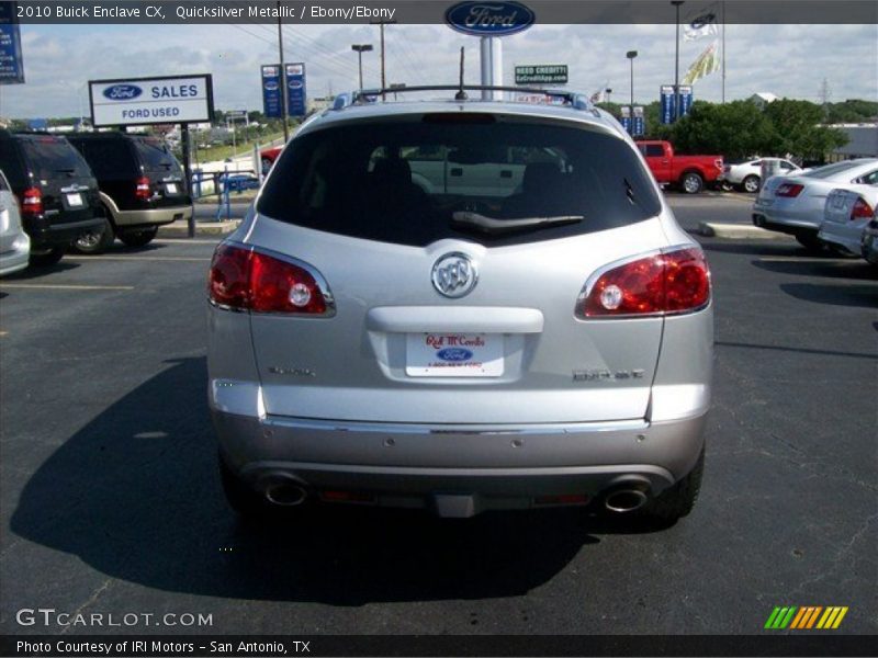 Quicksilver Metallic / Ebony/Ebony 2010 Buick Enclave CX