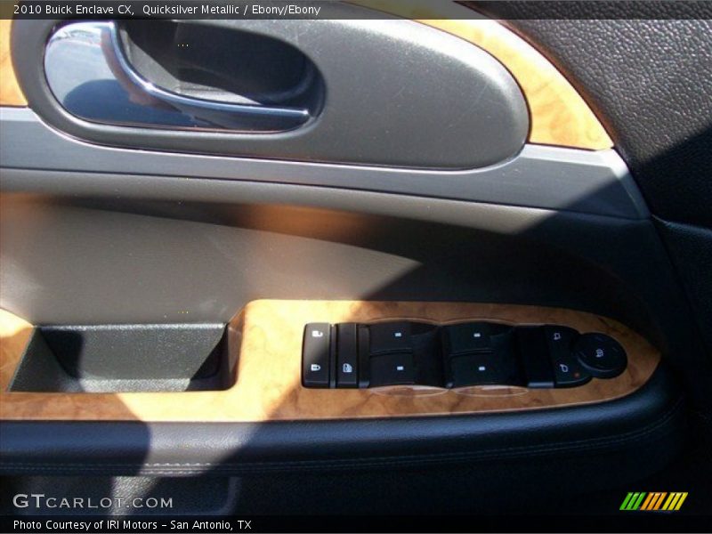 Quicksilver Metallic / Ebony/Ebony 2010 Buick Enclave CX