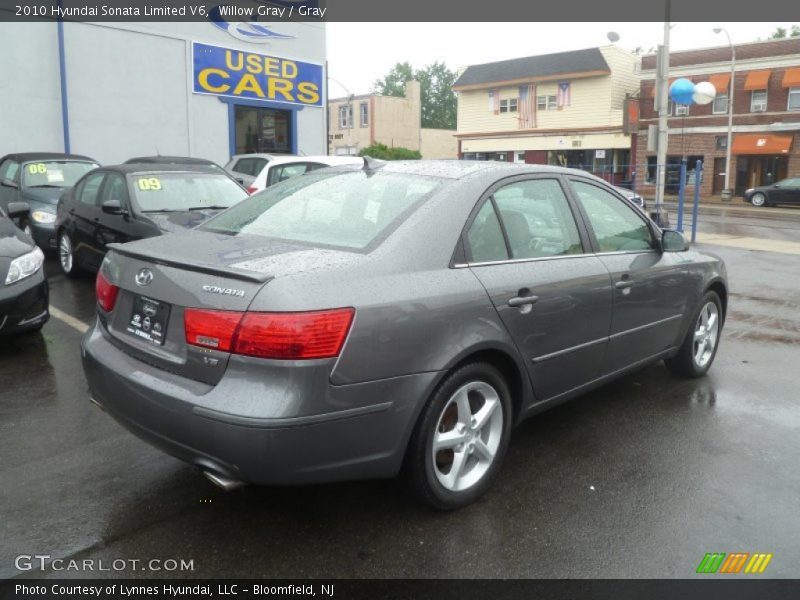 Willow Gray / Gray 2010 Hyundai Sonata Limited V6