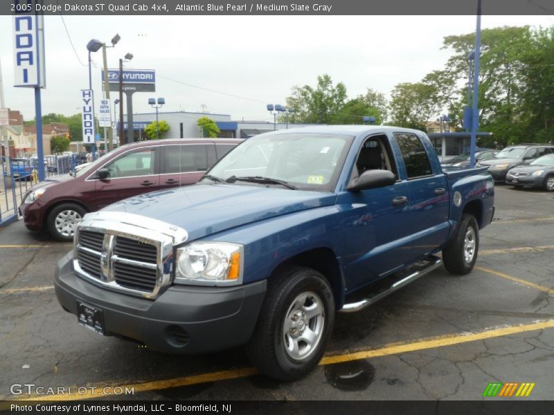 Atlantic Blue Pearl / Medium Slate Gray 2005 Dodge Dakota ST Quad Cab 4x4