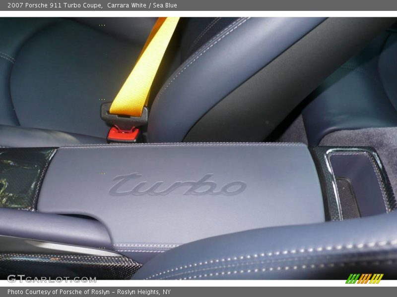  2007 911 Turbo Coupe Logo