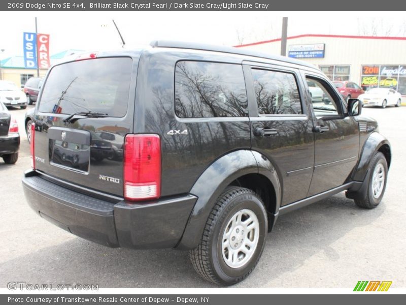 Brilliant Black Crystal Pearl / Dark Slate Gray/Light Slate Gray 2009 Dodge Nitro SE 4x4
