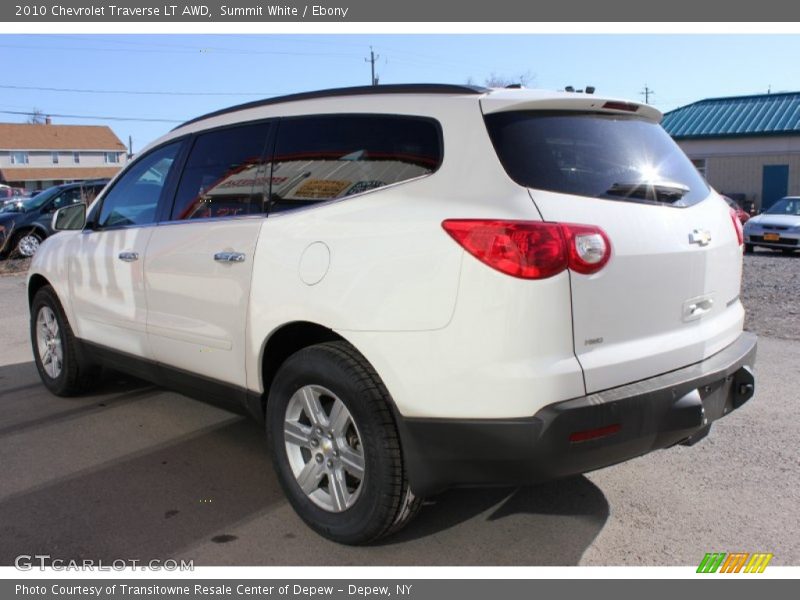 Summit White / Ebony 2010 Chevrolet Traverse LT AWD