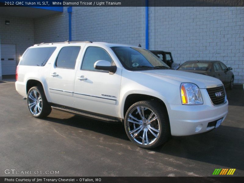 White Diamond Tricoat / Light Titanium 2012 GMC Yukon XL SLT