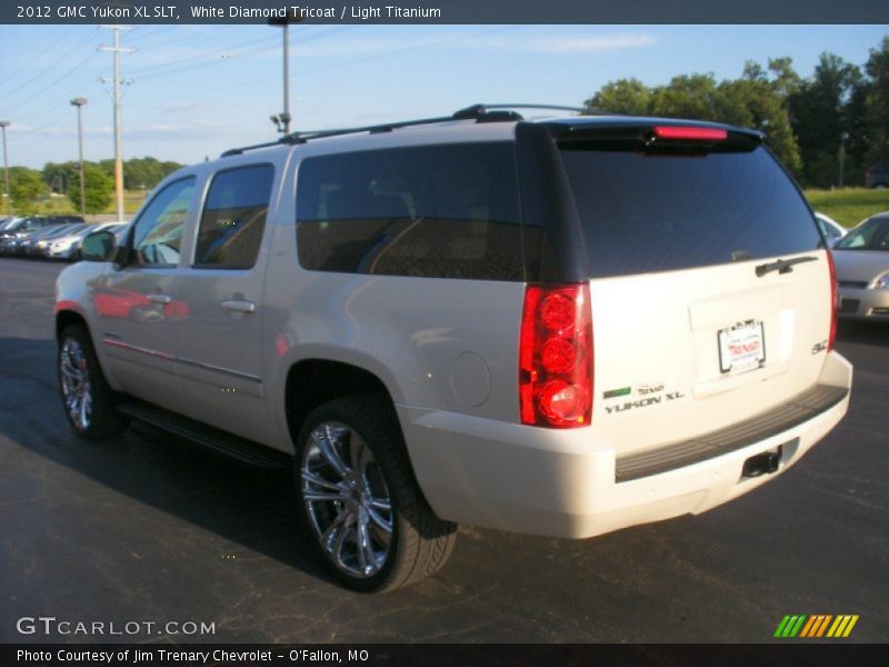 White Diamond Tricoat / Light Titanium 2012 GMC Yukon XL SLT