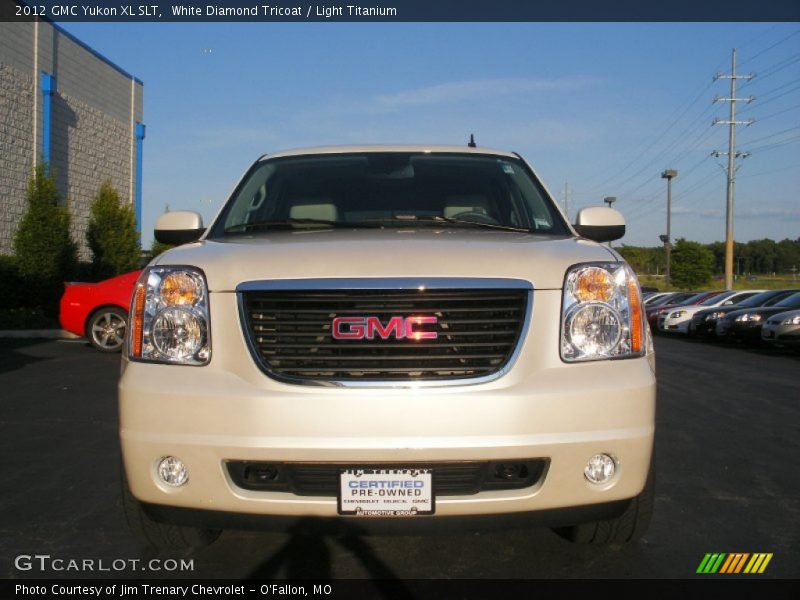 White Diamond Tricoat / Light Titanium 2012 GMC Yukon XL SLT