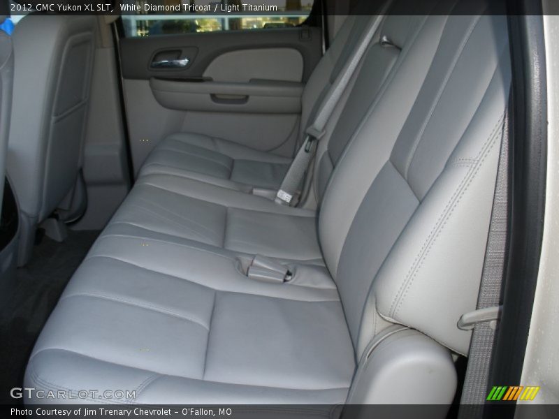 White Diamond Tricoat / Light Titanium 2012 GMC Yukon XL SLT