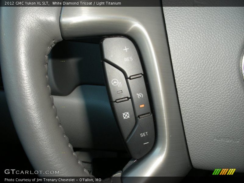 White Diamond Tricoat / Light Titanium 2012 GMC Yukon XL SLT