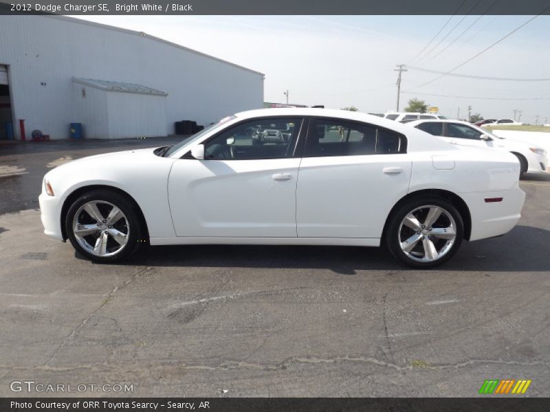 Bright White / Black 2012 Dodge Charger SE