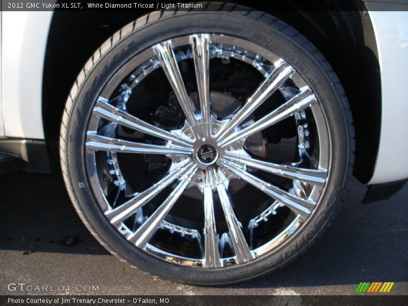 White Diamond Tricoat / Light Titanium 2012 GMC Yukon XL SLT