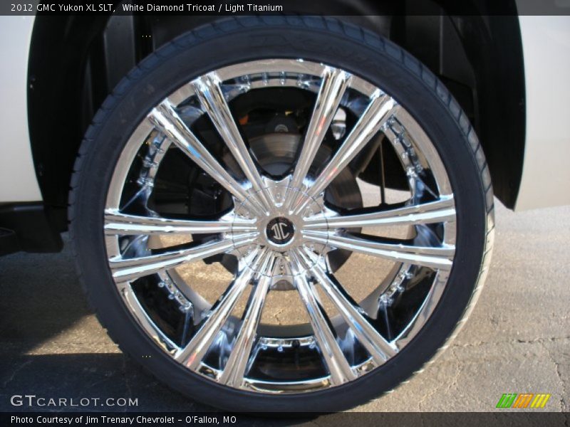 White Diamond Tricoat / Light Titanium 2012 GMC Yukon XL SLT