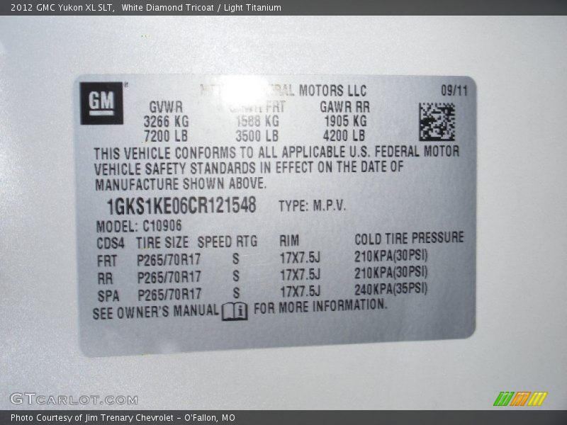 White Diamond Tricoat / Light Titanium 2012 GMC Yukon XL SLT