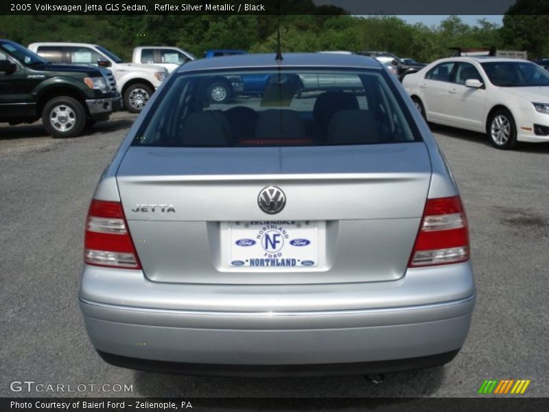 Reflex Silver Metallic / Black 2005 Volkswagen Jetta GLS Sedan