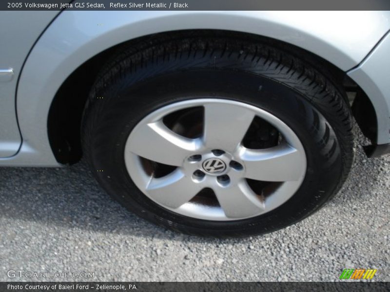 Reflex Silver Metallic / Black 2005 Volkswagen Jetta GLS Sedan