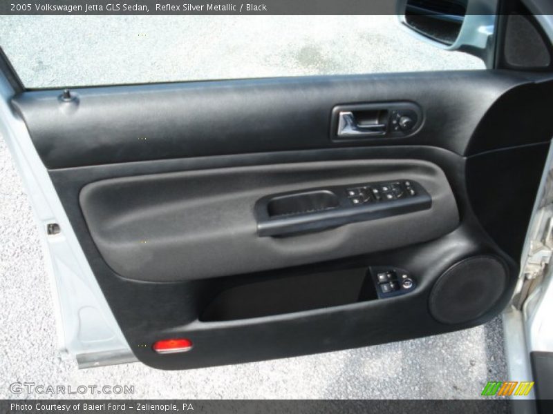 Reflex Silver Metallic / Black 2005 Volkswagen Jetta GLS Sedan