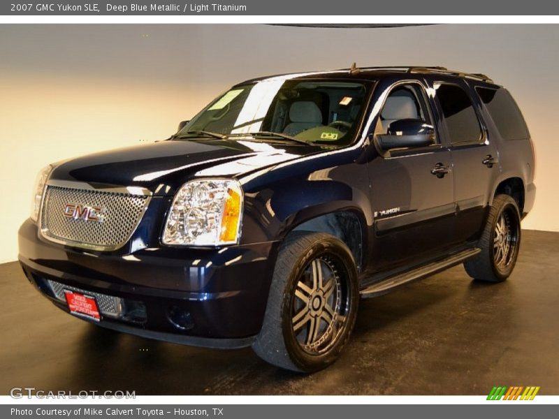 Deep Blue Metallic / Light Titanium 2007 GMC Yukon SLE