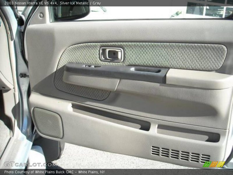 Silver Ice Metallic / Gray 2003 Nissan Xterra XE V6 4x4