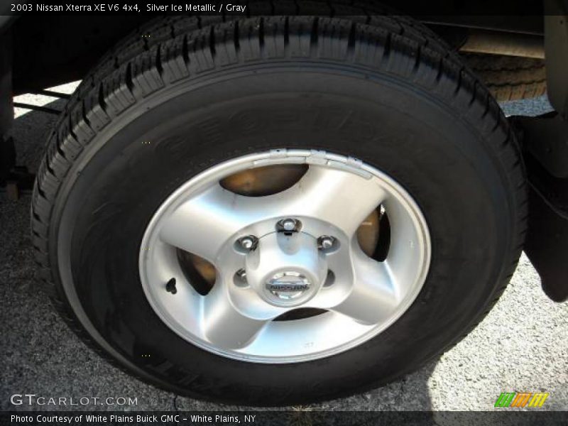 Silver Ice Metallic / Gray 2003 Nissan Xterra XE V6 4x4