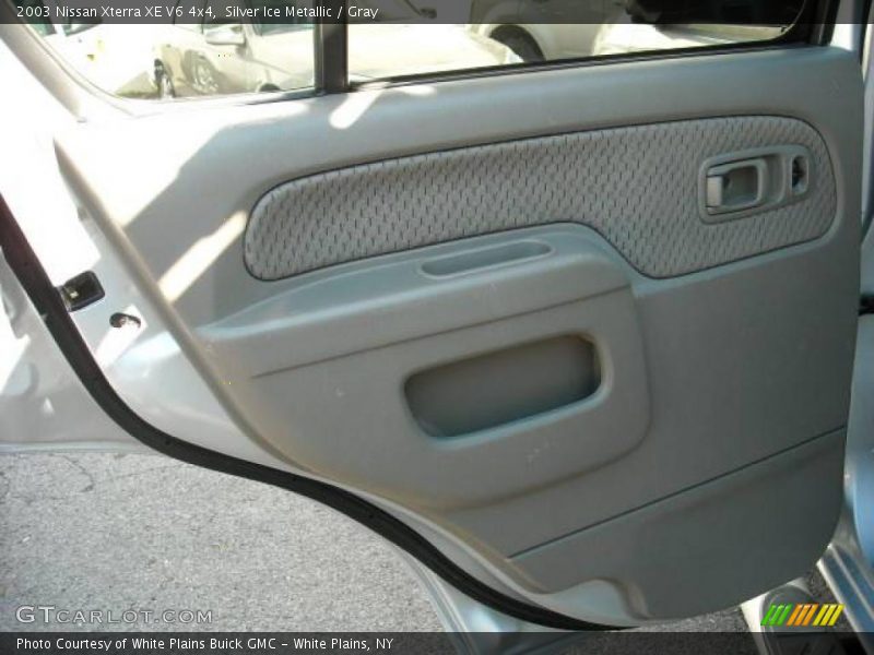Silver Ice Metallic / Gray 2003 Nissan Xterra XE V6 4x4