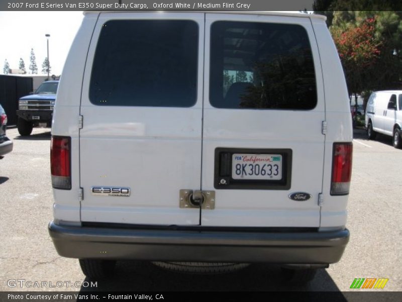 Oxford White / Medium Flint Grey 2007 Ford E Series Van E350 Super Duty Cargo