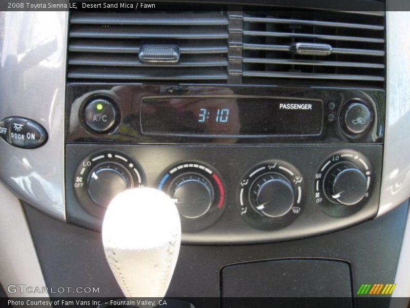 Desert Sand Mica / Fawn 2008 Toyota Sienna LE
