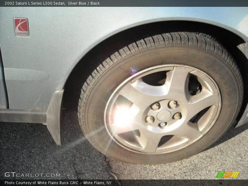 Silver Blue / Black 2002 Saturn L Series L300 Sedan