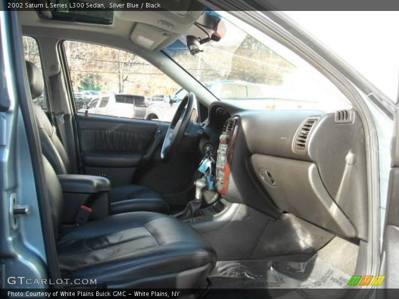 Silver Blue / Black 2002 Saturn L Series L300 Sedan