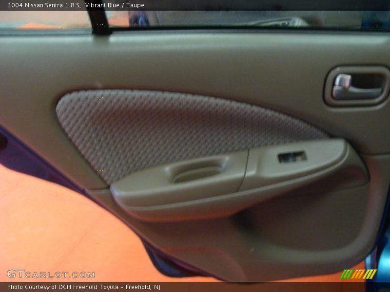 Vibrant Blue / Taupe 2004 Nissan Sentra 1.8 S