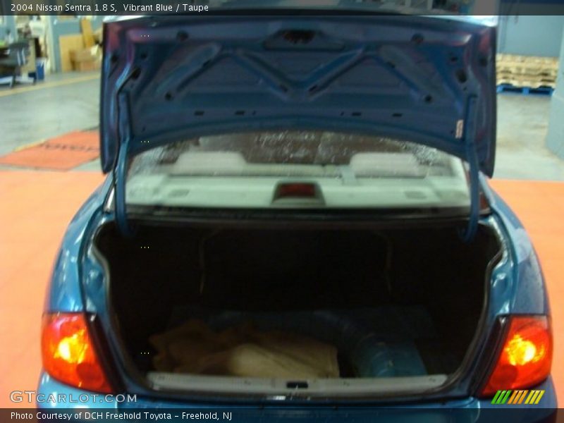 Vibrant Blue / Taupe 2004 Nissan Sentra 1.8 S