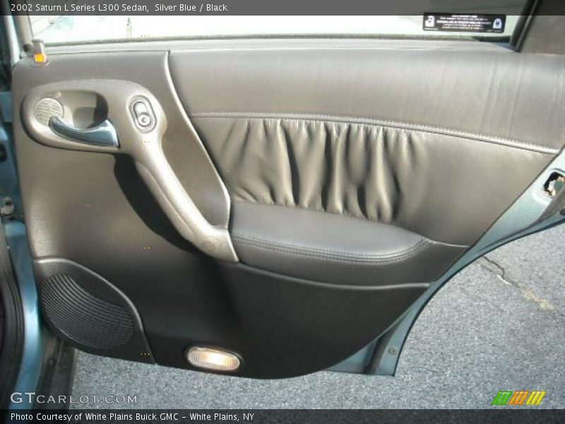 Silver Blue / Black 2002 Saturn L Series L300 Sedan