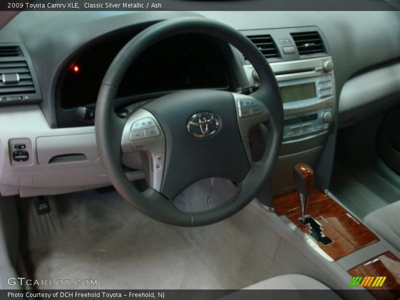 Classic Silver Metallic / Ash 2009 Toyota Camry XLE