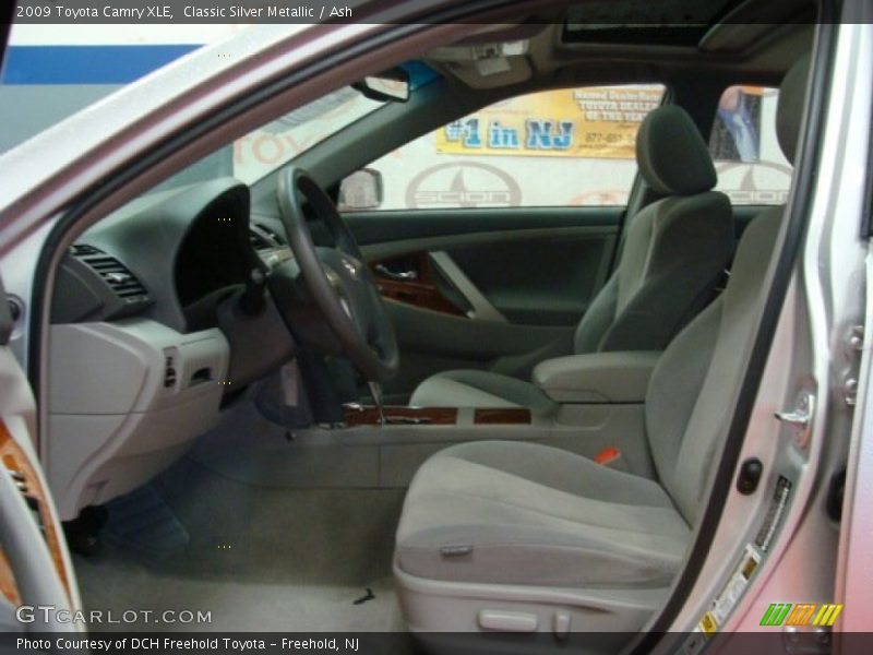 Classic Silver Metallic / Ash 2009 Toyota Camry XLE