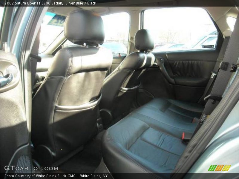 Silver Blue / Black 2002 Saturn L Series L300 Sedan