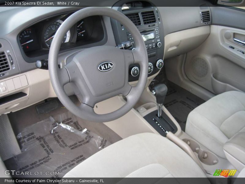 White / Gray 2007 Kia Spectra EX Sedan