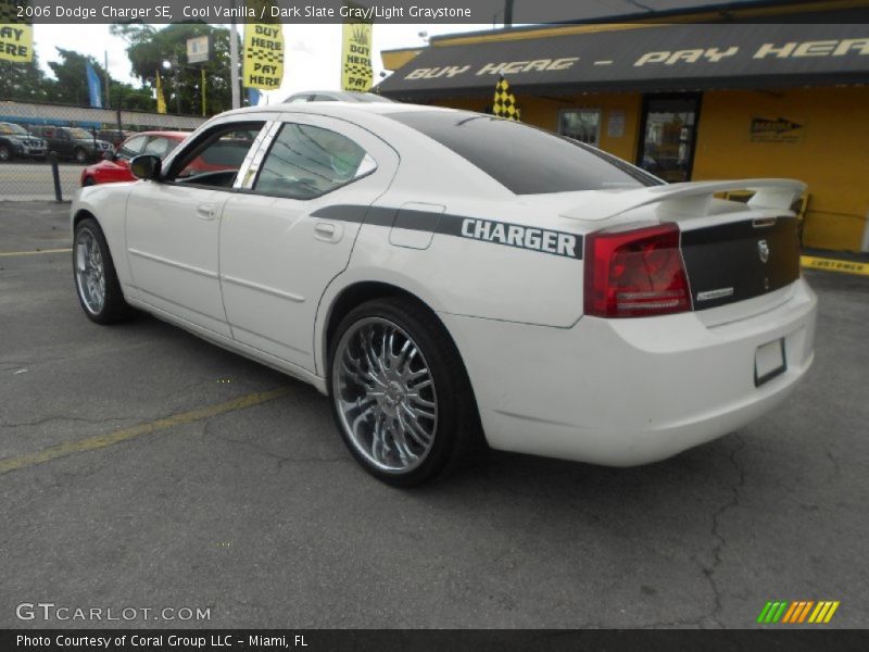 Cool Vanilla / Dark Slate Gray/Light Graystone 2006 Dodge Charger SE
