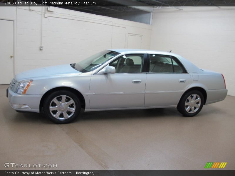 Light Platinum Metallic / Titanium 2006 Cadillac DTS