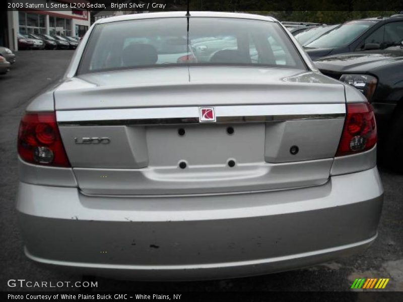Bright Silver / Gray 2003 Saturn L Series L200 Sedan