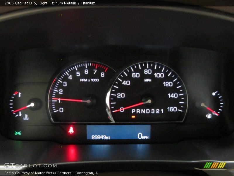 Light Platinum Metallic / Titanium 2006 Cadillac DTS