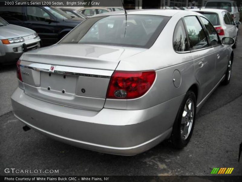 Bright Silver / Gray 2003 Saturn L Series L200 Sedan