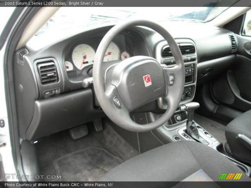 Bright Silver / Gray 2003 Saturn L Series L200 Sedan