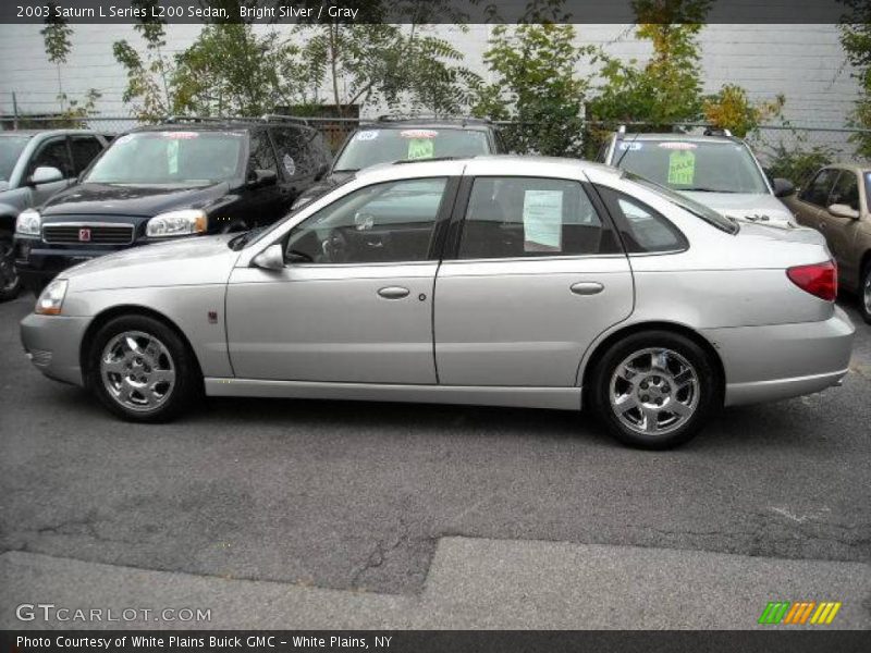 Bright Silver / Gray 2003 Saturn L Series L200 Sedan