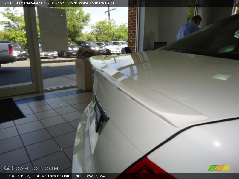Arctic White / Sahara Beige 2012 Mercedes-Benz C 350 Sport
