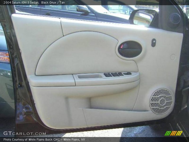 Black Onyx / Tan 2004 Saturn ION 3 Sedan