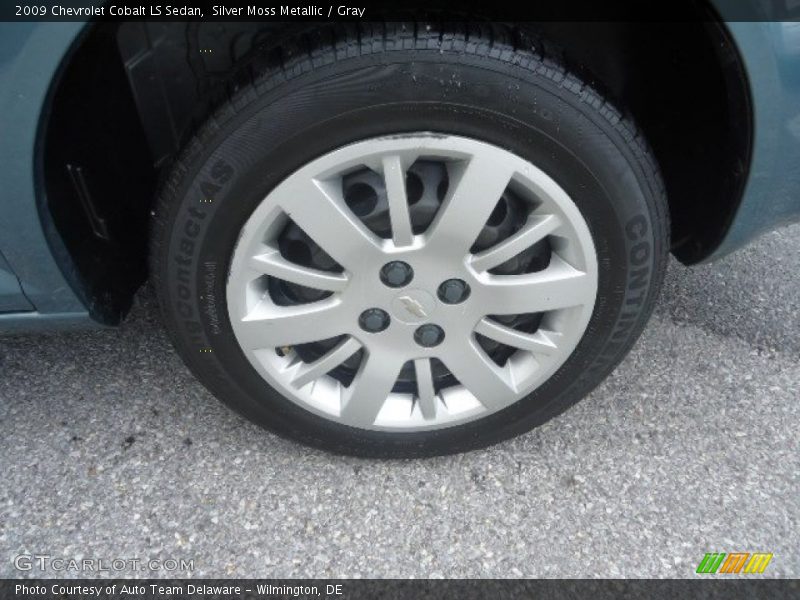 Silver Moss Metallic / Gray 2009 Chevrolet Cobalt LS Sedan
