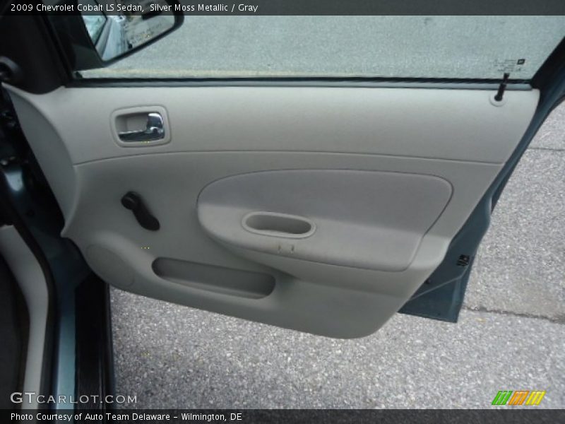 Silver Moss Metallic / Gray 2009 Chevrolet Cobalt LS Sedan