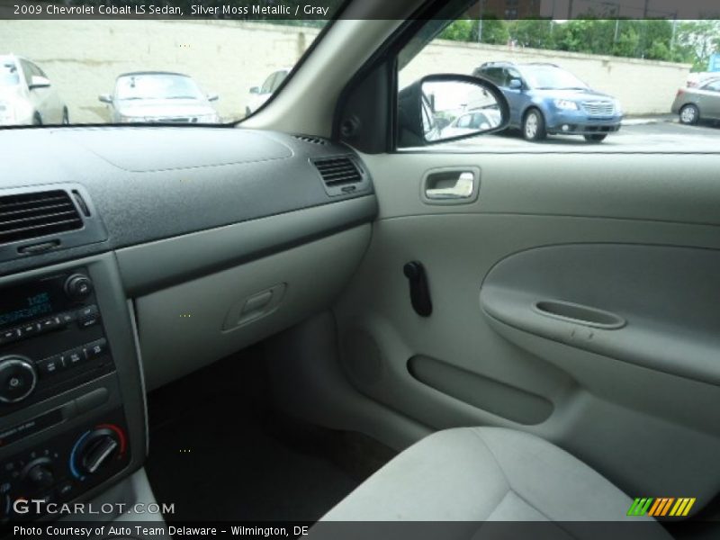 Silver Moss Metallic / Gray 2009 Chevrolet Cobalt LS Sedan