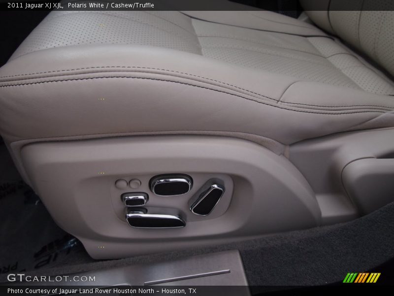 Polaris White / Cashew/Truffle 2011 Jaguar XJ XJL