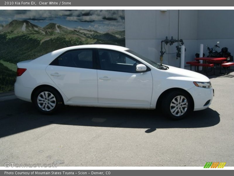 Clear White / Stone 2010 Kia Forte EX