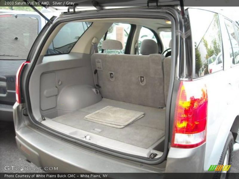 Silver / Gray 2003 Saturn VUE V6 AWD
