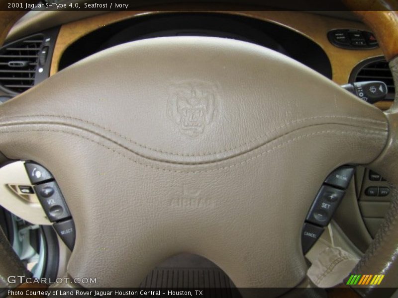 Seafrost / Ivory 2001 Jaguar S-Type 4.0